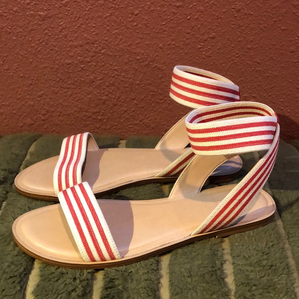 Market and Spruce Sandals